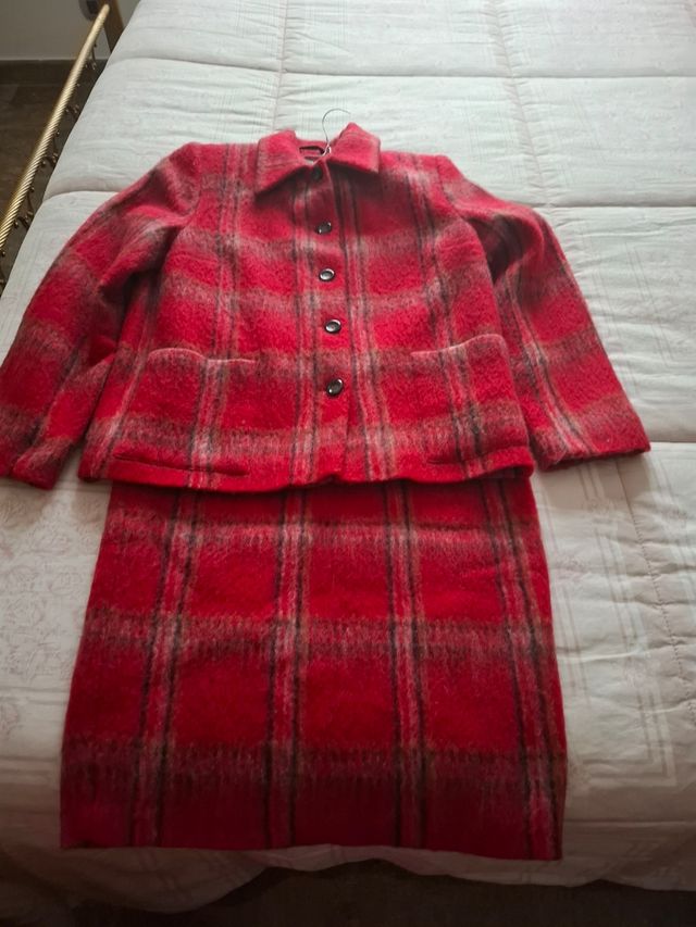Tailleur  rosso