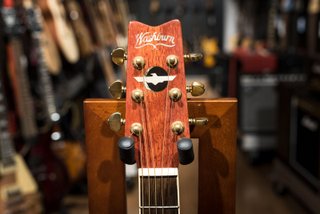 Washburn EA26 Craig Chaquico (1996)