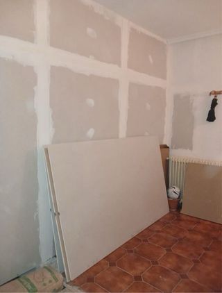 Instalación de pladur y suelos