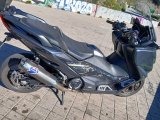 Yamaha tmax 560 20 aniversario