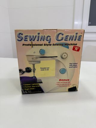 Mini máquina de coser