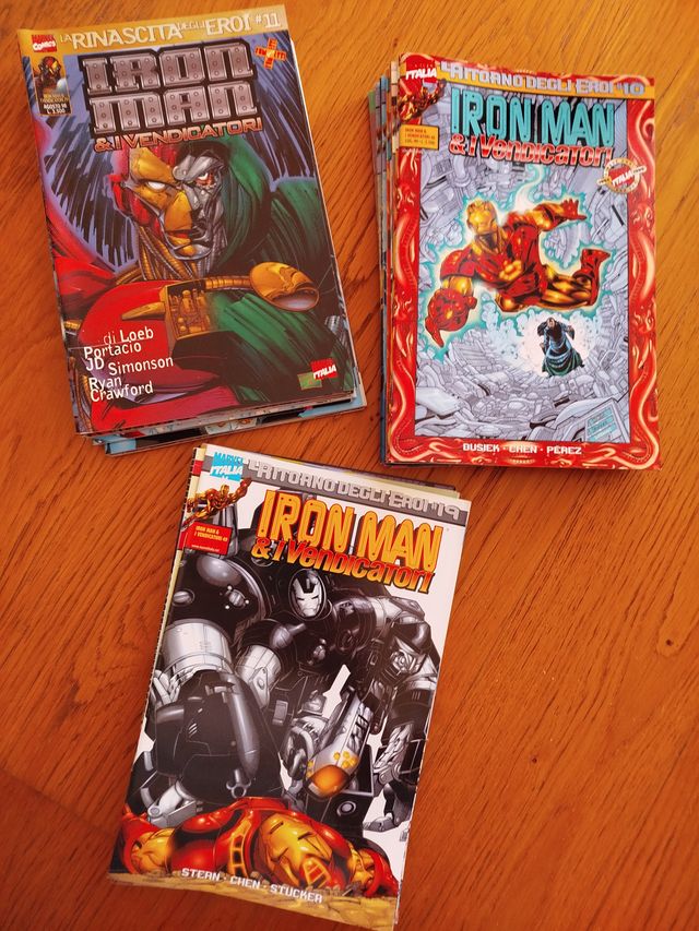 Lotto 31 numeri Iron Man e i Vendicatori Marvel