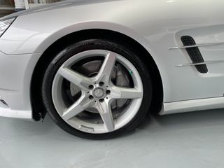 Mercedes-Benz  SL 2016