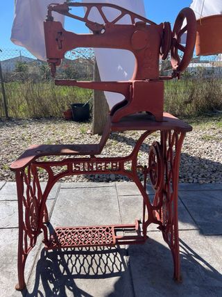 Máquina de coser zapatero