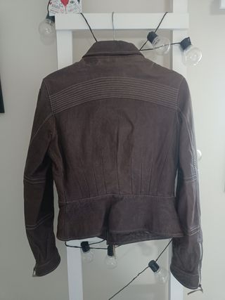 Cazadora Marrón piel auténtica Juan Blanco.