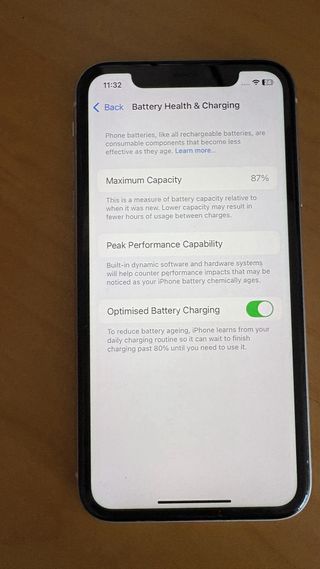 iPhone 11 128 gb blanco libre