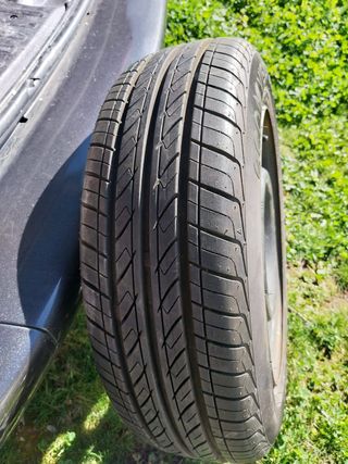 Lote ruedas de coche