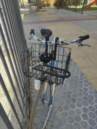 Bicicleta de paseo BH Gacela