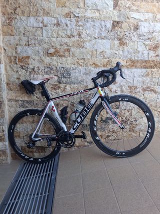 Bicicleta Carretera CUBE