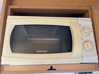 Microondas Taurus