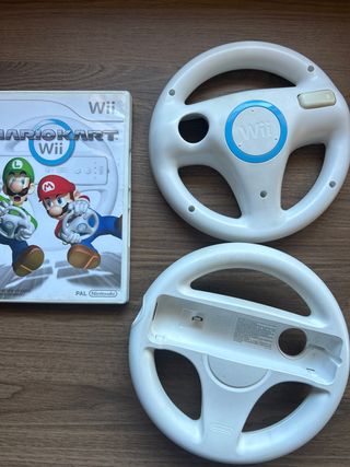Carcasa Wii Mario Kart y Volantes
SIN JUEGO