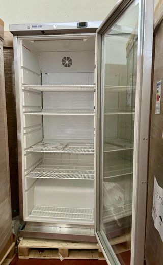 NEVERA EXPOSITORA REFRIGERADA EN OFERTA