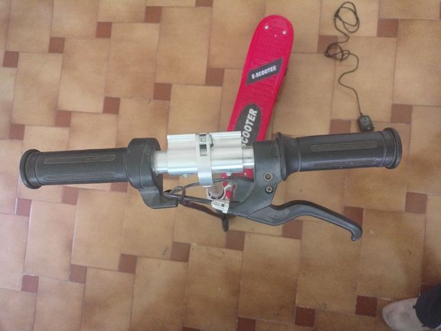 Patinete eléctrico juvenil e scooter