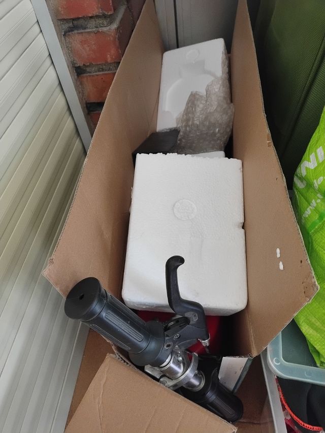 Patinete eléctrico juvenil e scooter