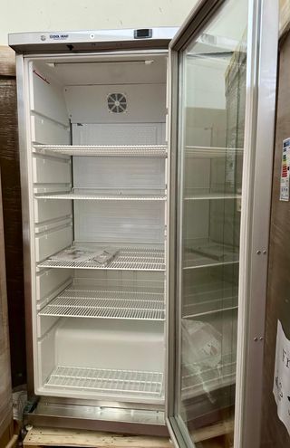 ARMARIO EXPOSITOR EUROFRED A ESTRENAR