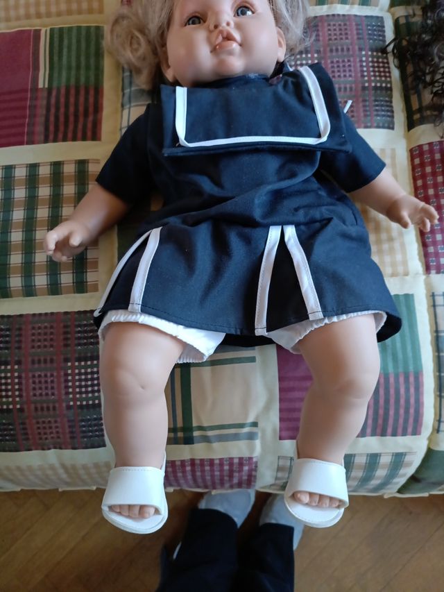 Muñeca princesa Leonor marinera