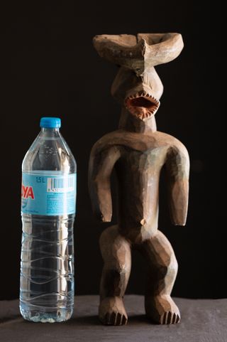 Figura Zoomorfa Mambilla. Nigeria. Arte tribal.