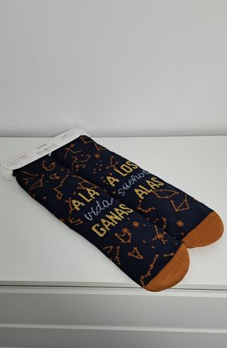 Calcetines antideslizantes nuevos
