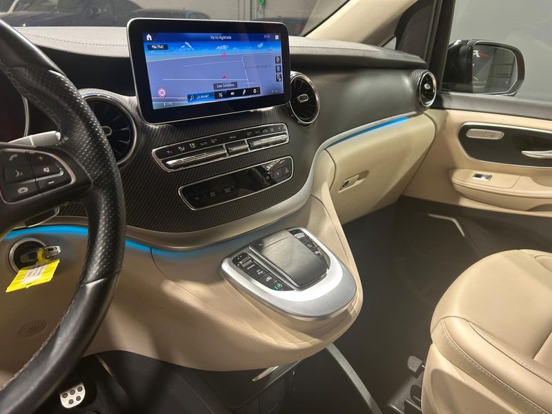 Mercedes-Benz Clase V V 300d Largo Avantgarde 2022, foto 28