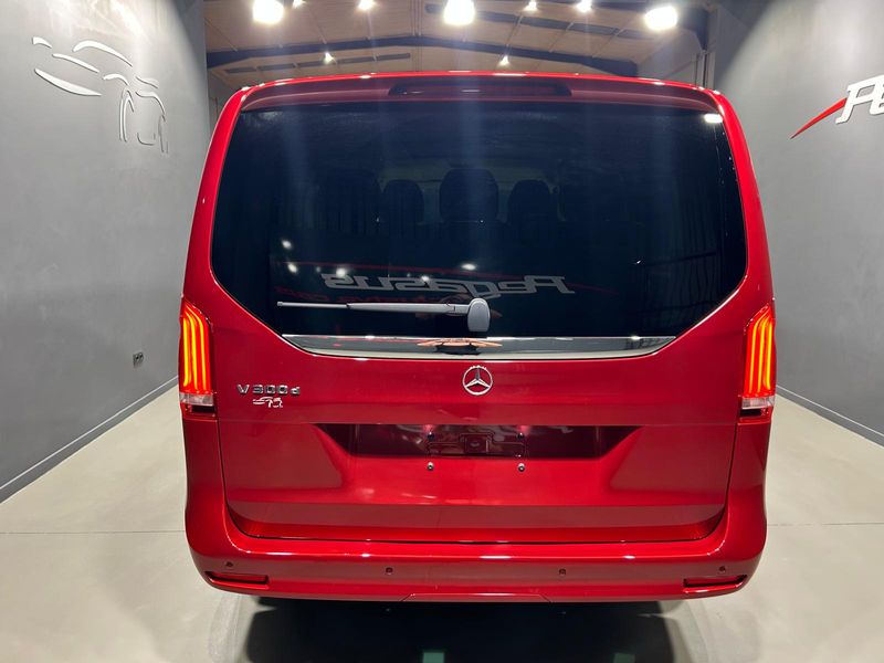 Mercedes-Benz Clase V V 300d Largo Avantgarde 2022, foto 4