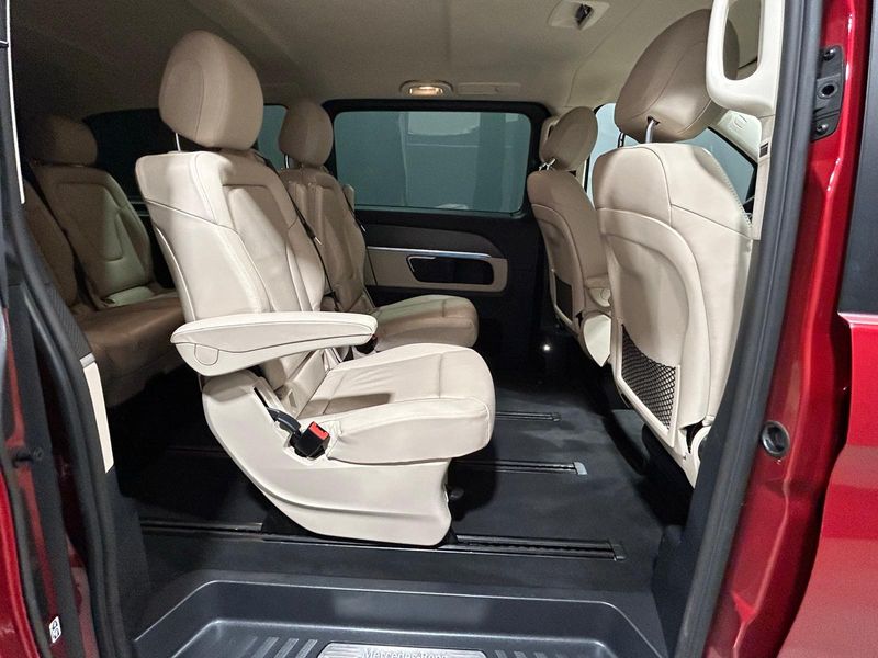 Mercedes-Benz Clase V V 300d Largo Avantgarde 2022, foto 39