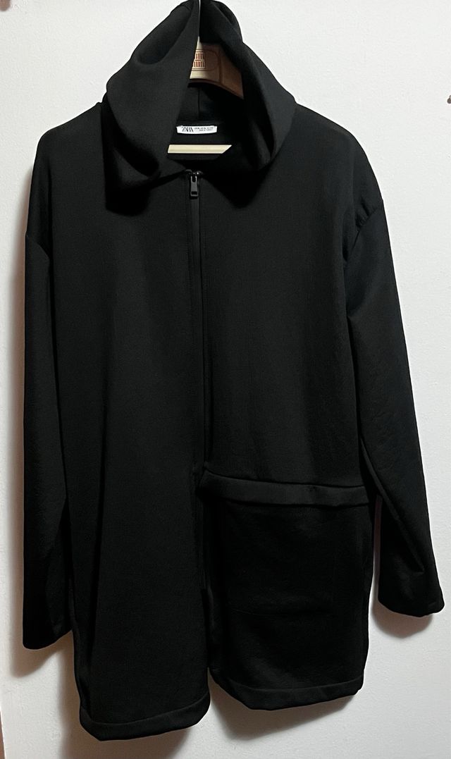 Parka lungo della collezione Zara