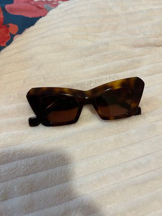 Acetato cat eye loewe