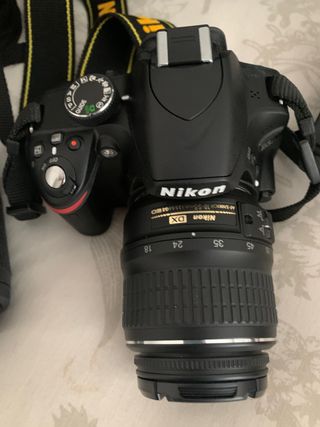Camara Nikon D3200