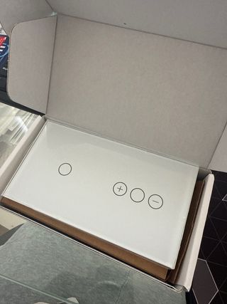 Interruptor doble con atenuante