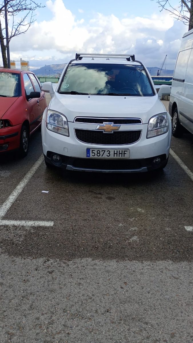 Chevrolet Orlando 2011 - foto 1