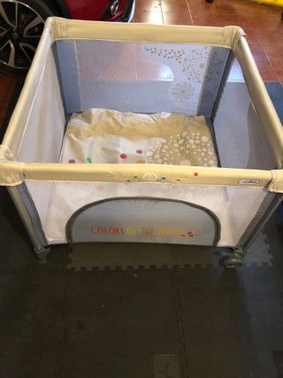 Parque infantil/ cuna de viaje