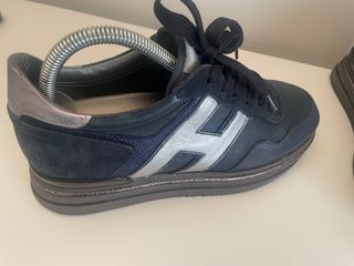 Zapatillas Hogan azul oscuro piel 39