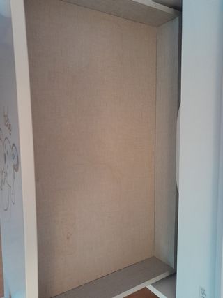 MUEBLE CAMBIADOR Y BAÑERA INCORPORADA.