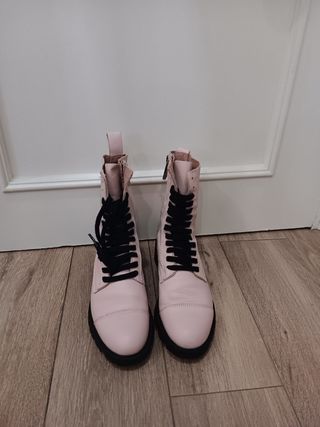 Botines acordonados piel Zara