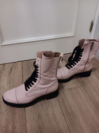 Botines acordonados piel Zara