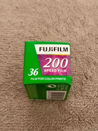 Carrete Fujifilm 200 color 36 exp.