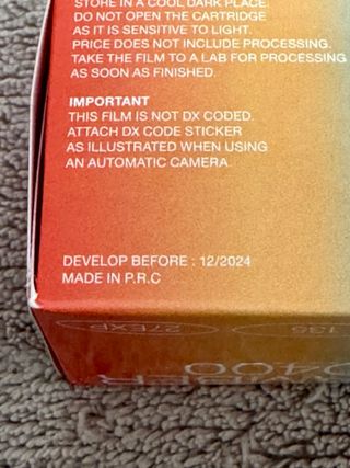 Carrete color Amber D400 Daylight 27 exp. 35mm