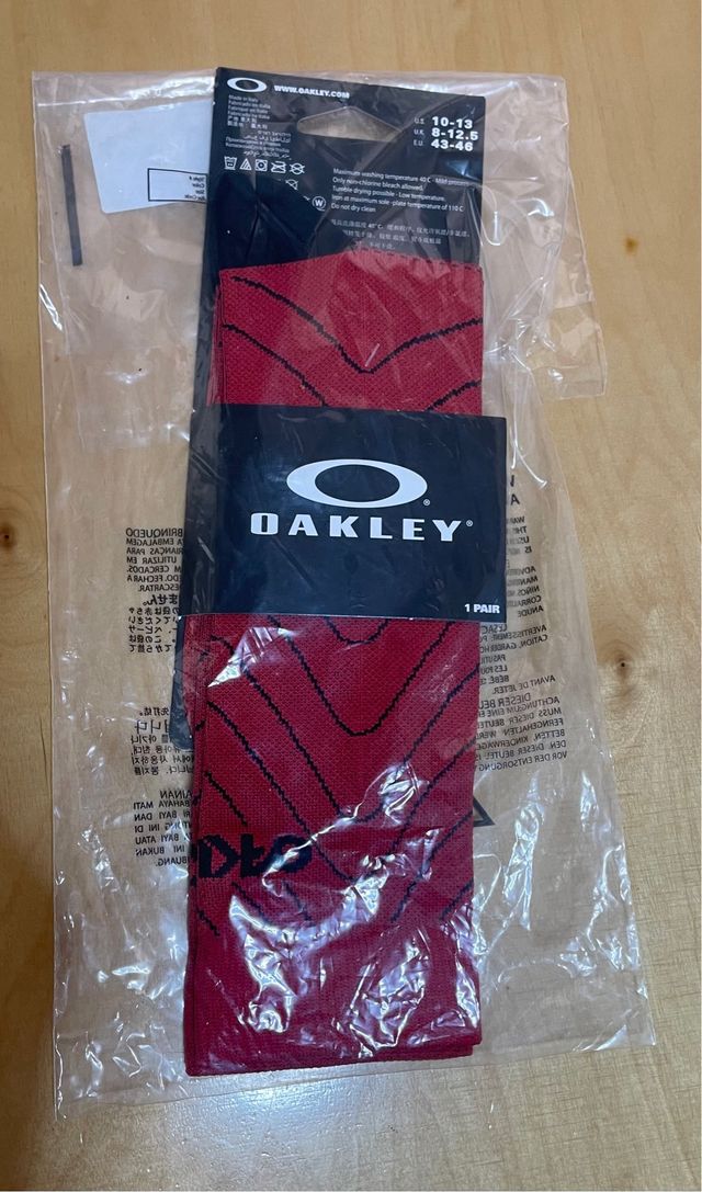 Calcetines Oakley Talla 4346