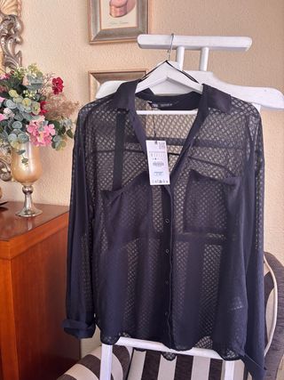 Camisa semitransparente negra Zara 