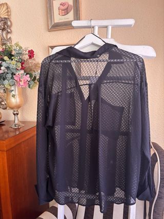 Camisa semitransparente negra Zara 