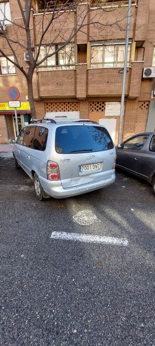 Hyundai Trajet 2005
