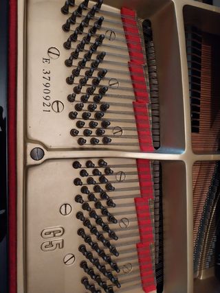 Piano de cola YAMAHA G5