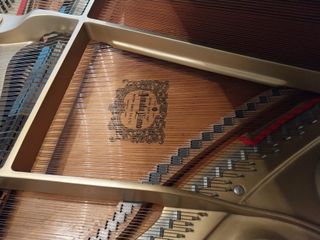Piano de cola YAMAHA G5