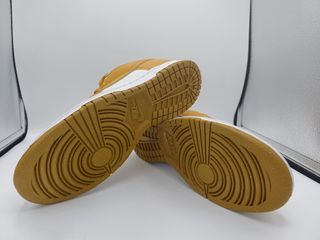 Nike Dunk Low Next Nature Gold 40