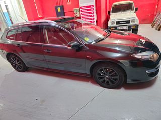 RENAULT Laguna Gran Tour Bose Edition n