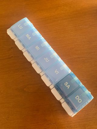 Pastillero semanal, nuevo y precintado