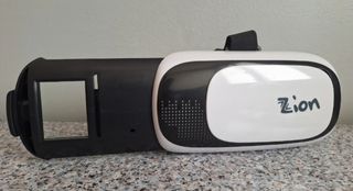 Visore VR Zion per telefono.