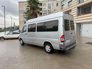 Mercedes-Benz Sprinter 2004