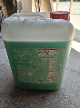 Detergente de manzana