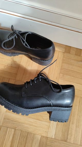 Zapatos negros plataforma 